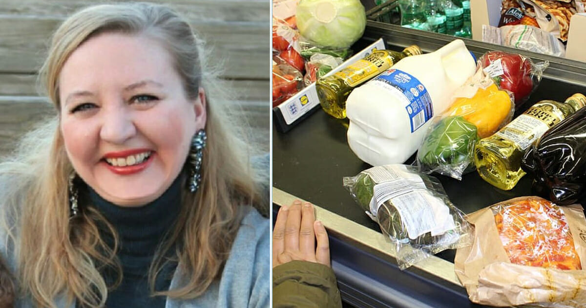 אישה הבחינה באב חד-הורי מתקשה לשלם עבור המצרכים בסופרמרקט – כשלפתע קול פנימי אמר לה לשלם את החשבון