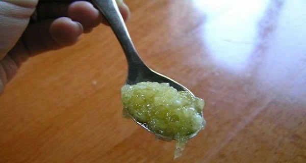 תאכלו כף אחת של זה על קיבה ריקה במשך 7 ימים: אתם תידהמו מכמות המשקל שתרדו