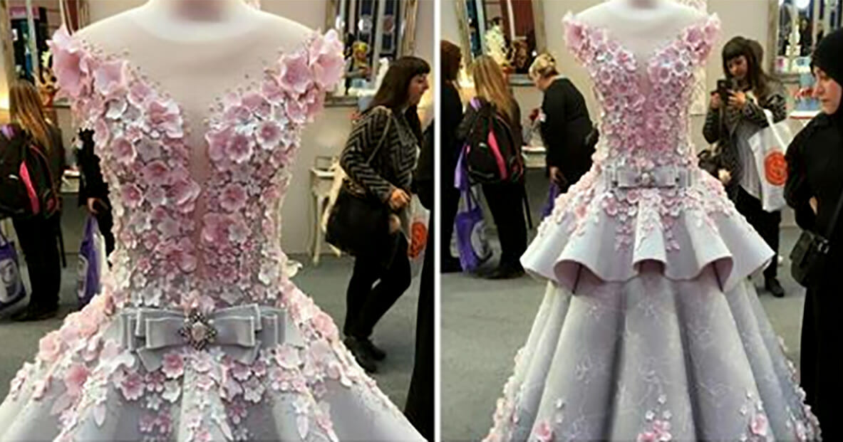 זו נראית כמו שמלת כלה מדהימה ביופייה, עד שהאינטרנט גילה את האמת מאחוריה